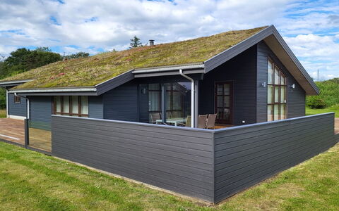 Ran - 1.5Km from the Sea: Legna, Casa, Portico, Deck, Latifoglie, Tetto, Color Legno, Pavimento In Legno, Eco Hotel