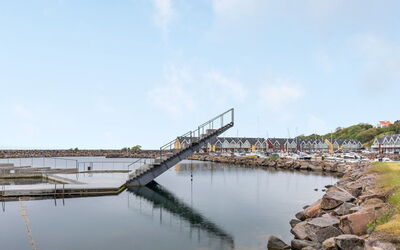 Rina - 250M from the Sea