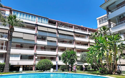 Dénia 189: Appartamento, Zona Residenziale, Condominio, Urban Design, Balcone, Uso Misto, Shade, Hotel