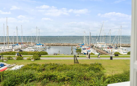 Merete - 50M from the Sea: Tetto, Casa, Casa, Villetta, Raccordo, Estate, Driveway, Edifici Giardino, Cortile, Capannone