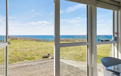 Normand - 50M from the Sea
