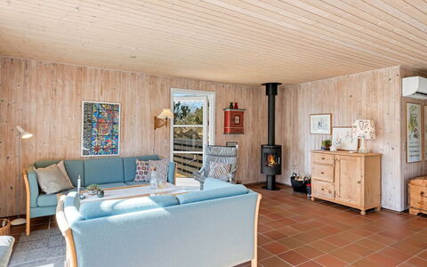 Andrea - 1.6Km from the Sea: Legna, Color Legno, Plank, Latifoglie, Villetta, Deck, Raccordo, Shade, Pavimento In Legno, Edifici Giardino