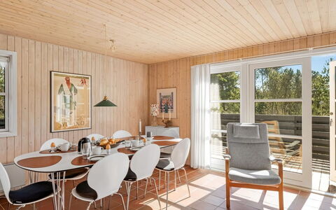 Andrea - 1.6Km from the Sea: Villetta, Capannone, Capanna, Agriturismo, Prateria, Baracca, Fienile, Log Cabin, Edifici Giardino