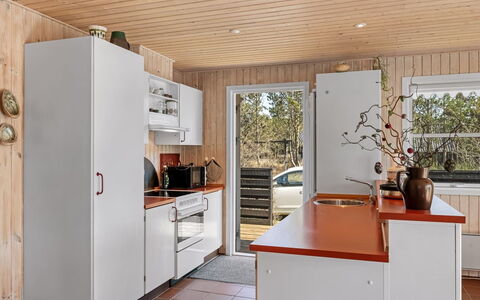 Andrea - 1.6Km from the Sea: Villetta, Capannone, Capanna, Agriturismo, Prateria, Baracca, Fienile, Log Cabin, Edifici Giardino