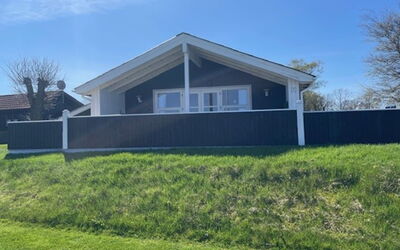 Yvette - 150M from the Sea