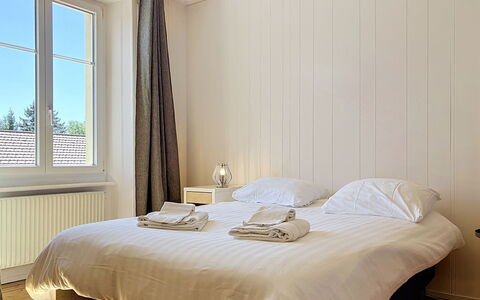 Grand-Rue 143: Piscina, Agriturismo, Estate, Villa, Ricorrere, Hacienda, Eco Hotel, Backyard