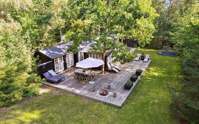 Torben - 750M from the Sea