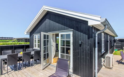 Sanni - 225M from the Sea: Ricorrere, Shade, Plank, Deck, Balcone, Passerella, Hotel