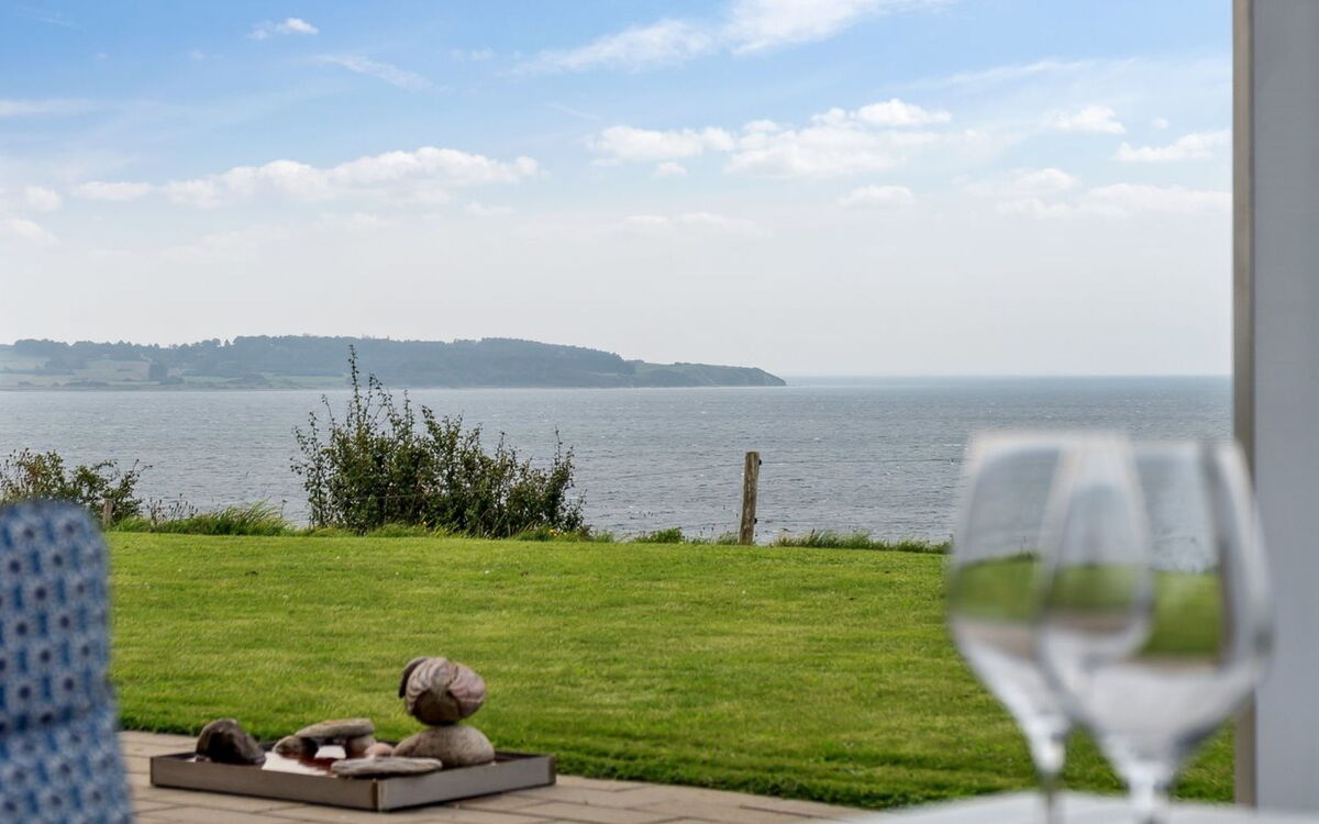 Enwald - 275M from the Sea