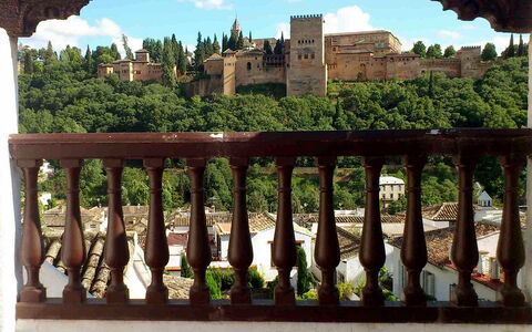 Carmen del Agua: Cielo, Proprietà, Pianta, Natura, Nube, Foglia, Legna, Costruzione, Vegetazione, Biome