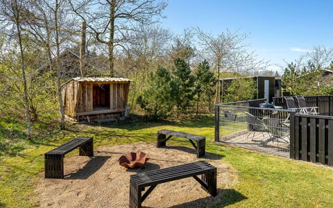 Rekke - 300M to the Fjord: Legna, Lotto, Giardino, Backyard, Cortile, Edifici Giardino, Prato, Struttura Esterna, Recinzione, Landscaping