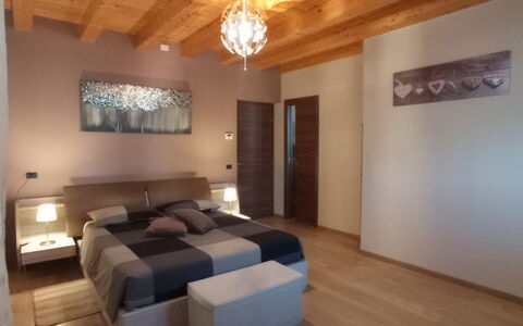 Casa Santa Venera: Proprietà, Mobilia, Costruzione, Divano, Legna, Tavolo, Illuminazione, Comfort, Interior Design, Pavimento