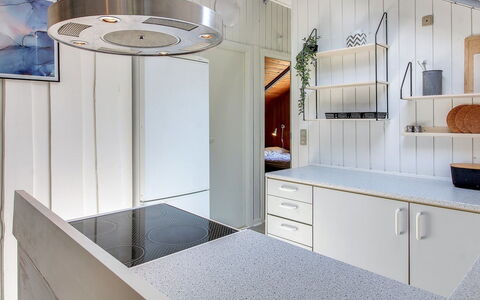 Arnsten: Interior Design, Cucina, Pavimentazione, Soffitto, Lampada, Controsoffitto, Illuminazione, Pavimento, Elettrodomestico Da Cucina, Cabinetry