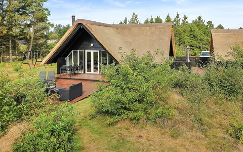 Awenasa - 4.1Km from the Sea