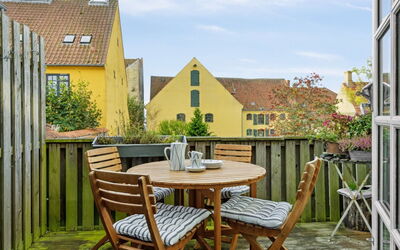 Blakke - 200M from the Sea