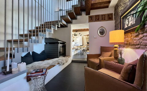 The Architects House: Mobilia, Divano, Interior Design, Legna, Cornice, Costruzione, Architettura, Comfort, Le Scale, Soggiorno