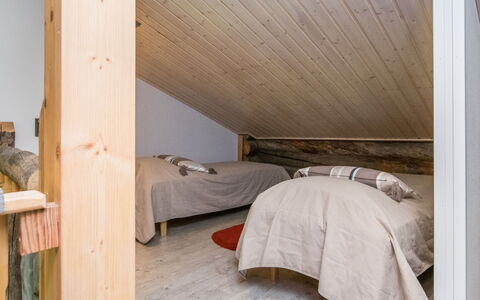 Nilikuru A1: Pavimentazione, Pavimento, Parete, Interior Design, Legna, Camera Da Letto, Soffitto, Mobilia, Letto, Camera