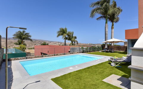 Tipo 2 Dormitorios: Acqua, Cielo, Pianta, Piscina, Blu, Azzurro, Albero, Costruzione, Architettura, Rettangolo