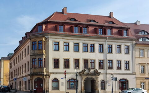Zittau 100: Acqua, Cielo, Nube, Proprietà, Piscina, Località Balneare, Azzurro, Blu, Costruzione, Mobili Da Esterno