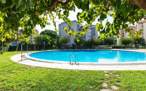 Salou 303: Acqua, Proprietà, Pianta, Piscina, Natura, Costruzione, Azzurro, Shade, Albero, Corpo D'Acqua