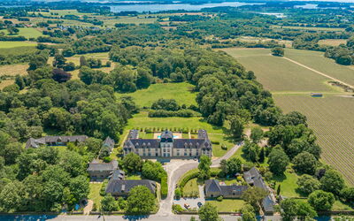 Alloggio:&nbsp;Le Château de Kergonano 700.25