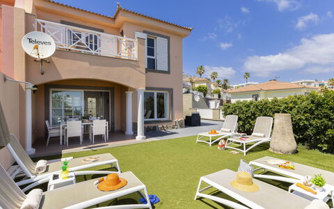 Santa Ana 2: Appartamento, Estate, Balcone, Dimora, Villa, Ricorrere, Hacienda, Pianta Della Casa, Hotel