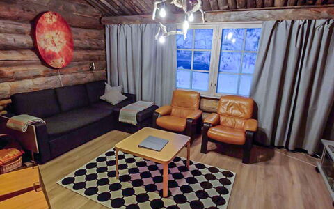 Vasamooli 5: Mobilia, Legna, Pavimentazione, Interior Design, Pavimento, Soffitto, Camera, Illuminazione, Casa, Pavimento In Legno