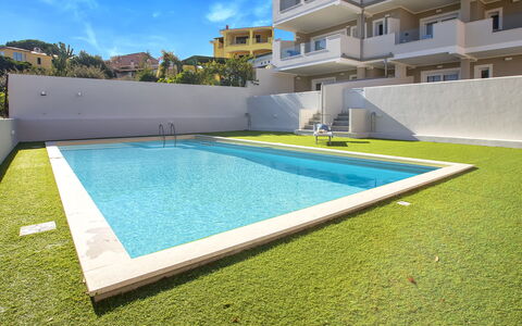 Valledoria 18: Acqua, Pianta, Proprietà, Costruzione, Cielo, Piscina, Azzurro, Rettangolo, Finestra, Shade