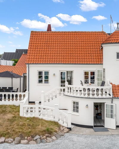 Edmond - 150M from the Sea