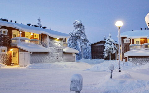 Luulampi F6: Neve, Inverno, Casa, Casa, Zona Residenziale, Tetto, Congelamento, Villetta, Insediamento Umano
