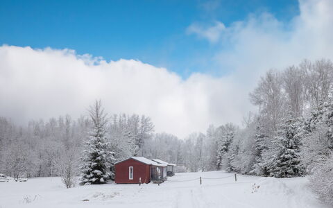 Pod Liščím Kopcem 2+2: Nube, Cielo, Pianta, Costruzione, Neve, Finestra, Paesaggio Naturale, Casa, Albero, Montagna