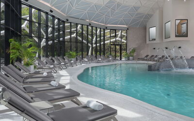 Luxury Beachfront Villa Porto Bus