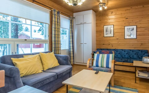 Urupää D 17: Interior Design, Legna, Pavimentazione, Pavimento, Soffitto, Mobilia, Camera, Pavimento In Legno, Divano, Color Legno