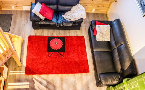 Lampitaival 6A: Mobilia, Interior Design, Pavimentazione, Pavimento, Tavolo, Soffitto, Cucina & Sala Da Pranzo Tavolo, Illuminazione, Sedia, Casa