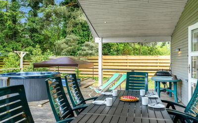 Gravers - 100M from the Sea