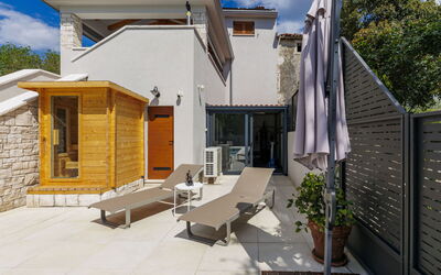 Villa Lora
