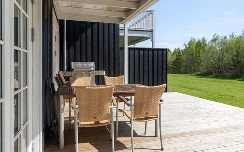 Tian: Legna, Mobili Da Esterno, Mobilia, Portico, Sedia, Materiale Composito, Deck, Tavolo Esterno, Shade, Latifoglie