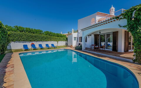 Libertos V4 - Vip Properties: Blu, Estate, Piscina, Hacienda, Villa, Landscaping, Dimora, Eco Hotel, Balcone