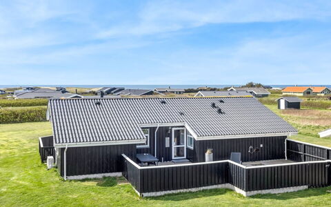 Arild - 300M from the Sea: Casa, Tetto, Casa, Villetta, Estate, Porta, Portico, Raccordo, Agriturismo, Shade