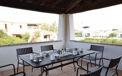 Luisa Apartment In Budoni, Shared Pool