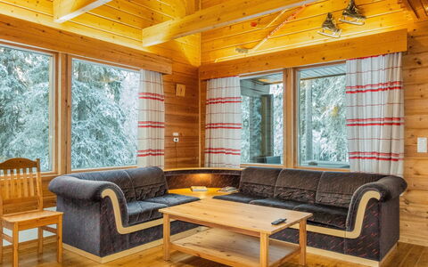 Lysti: Area Rurale, Hill Station, Villaggio, Catena Montuosa, Valle, Paesino Di Montagna, Alpi, Eco Hotel, Balcone, Hotel