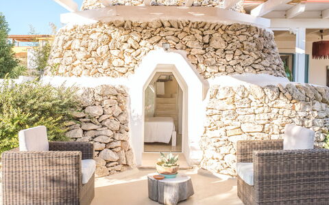 Villa Trullo - Torricella, Puglia: Proprietà, Pianta, Interior Design, Costruzione, Cielo, Brick, Parete, Immobiliare, Paesaggio, Muro ​​Di Pietra