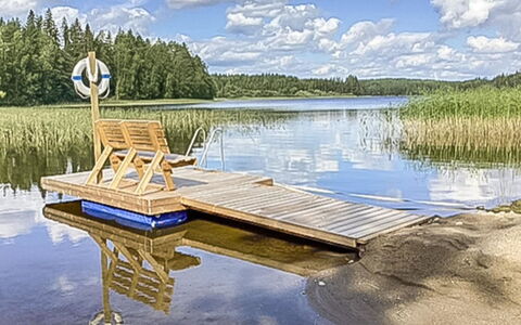 Käkikello: Acqua, Corpo D'Acqua, Risorse Idriche, Legna, Waterway, Banca, Dock, Lago, Alveo, Barca