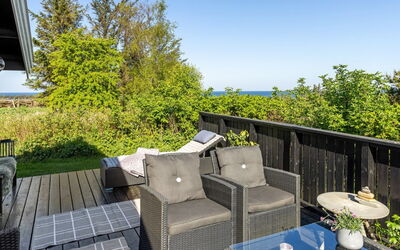 Antigona - 900M from the Sea