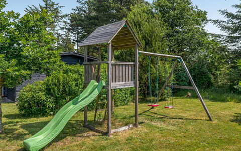 Lavrans - 2.5Km from the Sea: Villetta, Capannone, Capanna, Agriturismo, Prateria, Baracca, Fienile, Log Cabin, Edifici Giardino