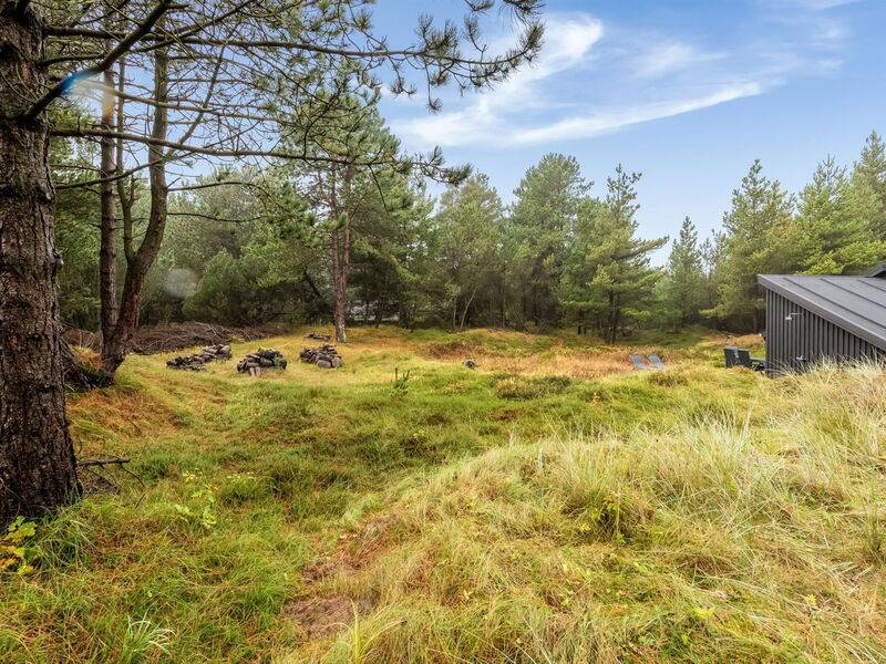 Emila - 2.2Km from the Sea