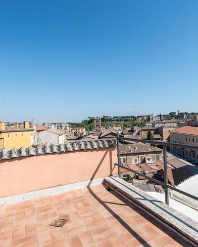 Santa Cecilia View