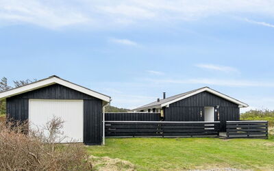 Zina - 600M from the Sea