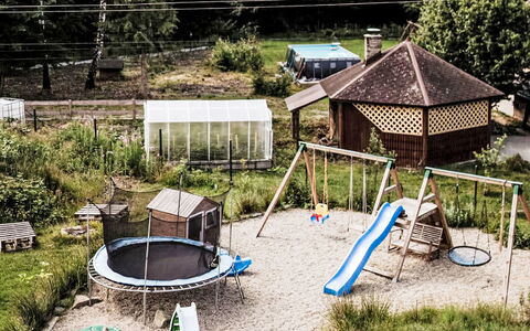 Domek Pod Szarowym Lasem: Ricreazione, Giardino, Backyard, Tempo Libero, Cortile, Prato, Shade, Mobili Da Esterno, Sedia, Struttura Esterna