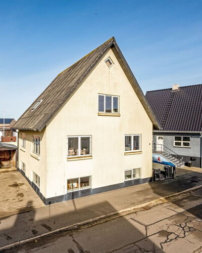 Ullakarin - 200M from the Sea